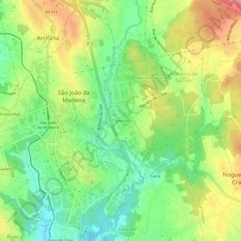 Mapa topográfico Travessas, altitude, relevo